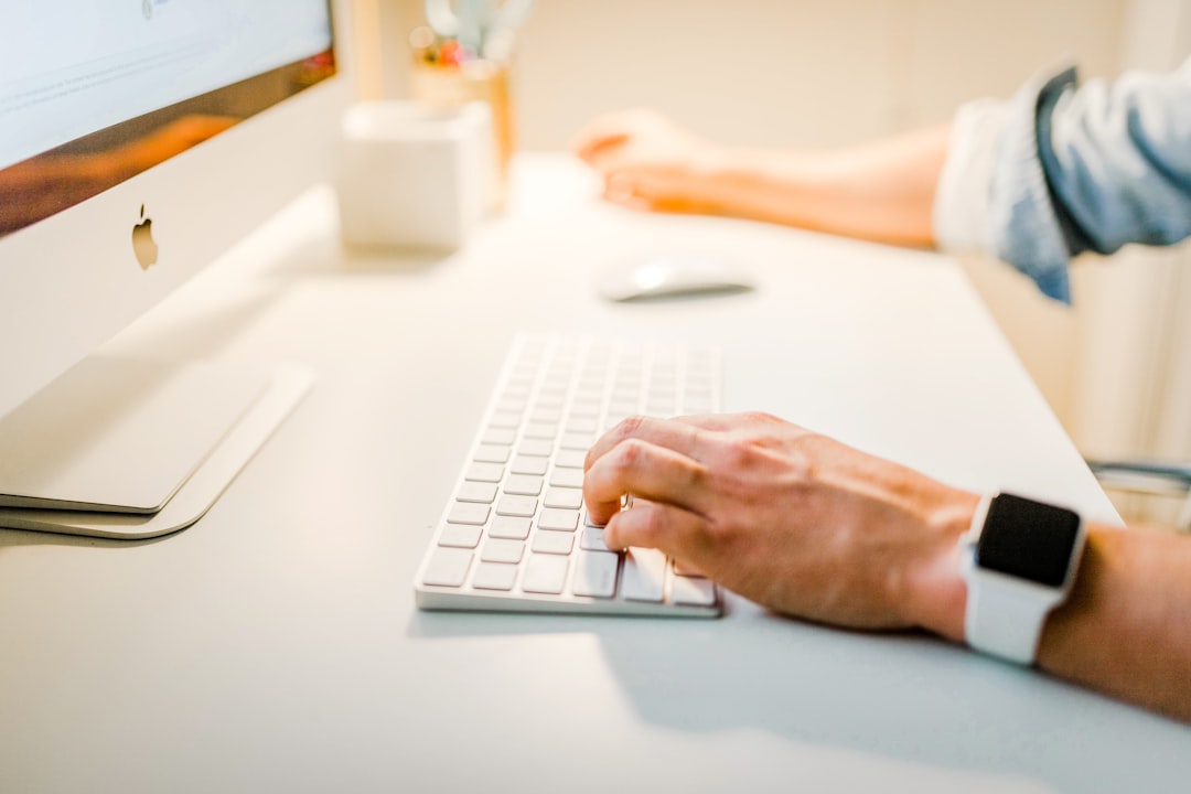 Photo affiliate marketing